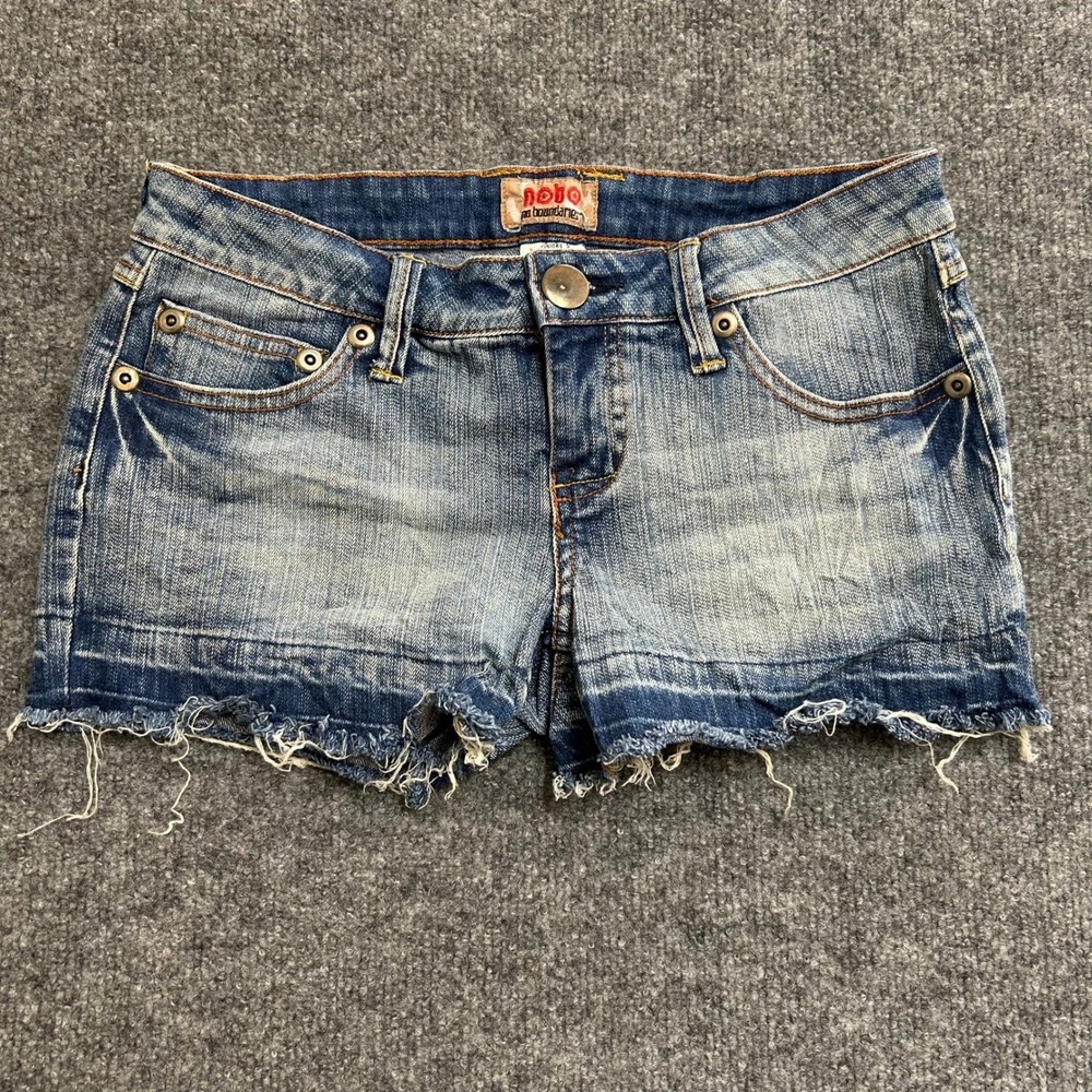 No Boundaries Denim Shorts Womens Size 5 Blue Low Rise Raw Hem Y2K Embroidered